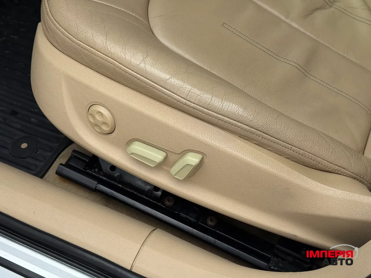 Audi A6 - фото 38