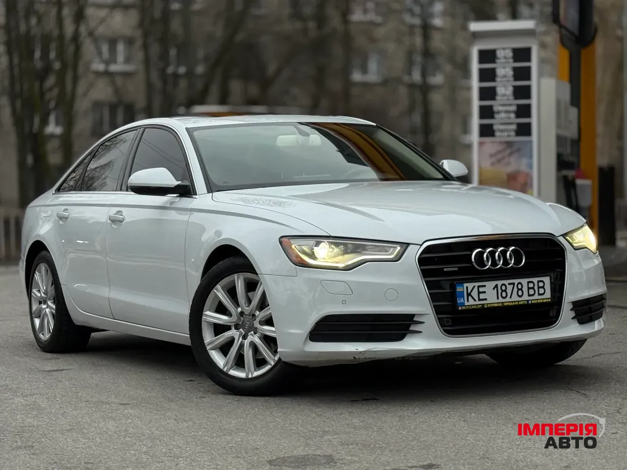 Audi A6 - фото 7