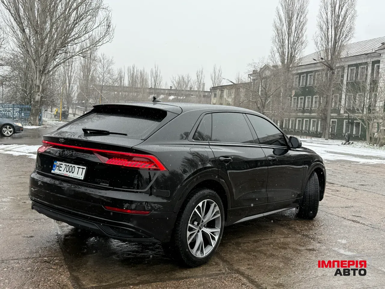 Audi Q8 - фото 6