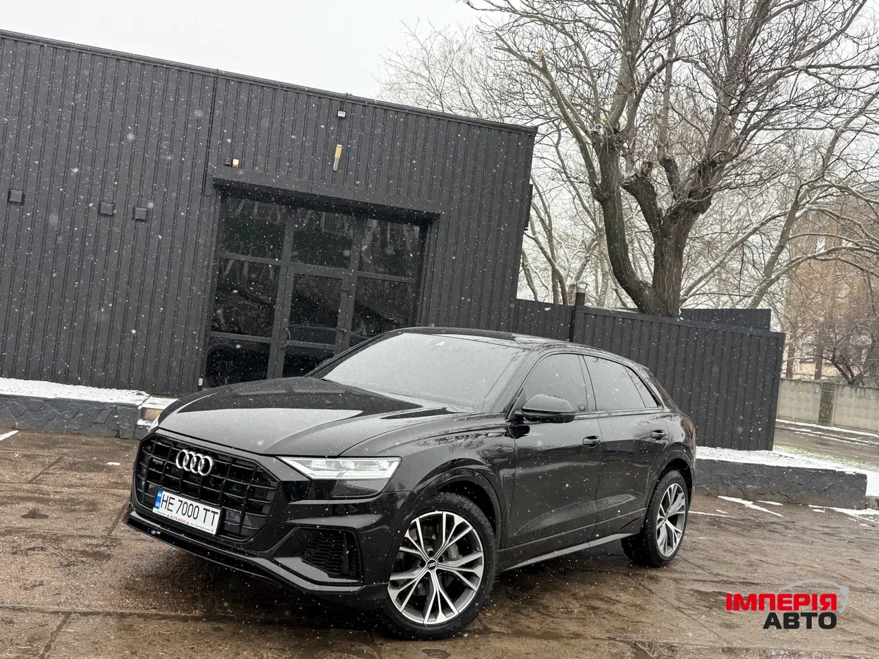 Audi Q8 - фото 30
