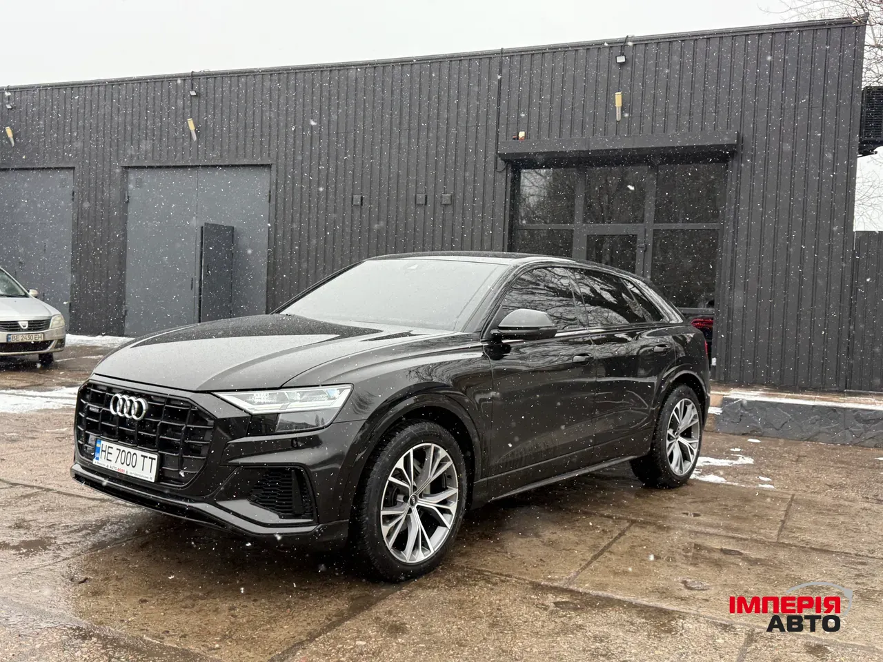 Audi Q8 - фото 39