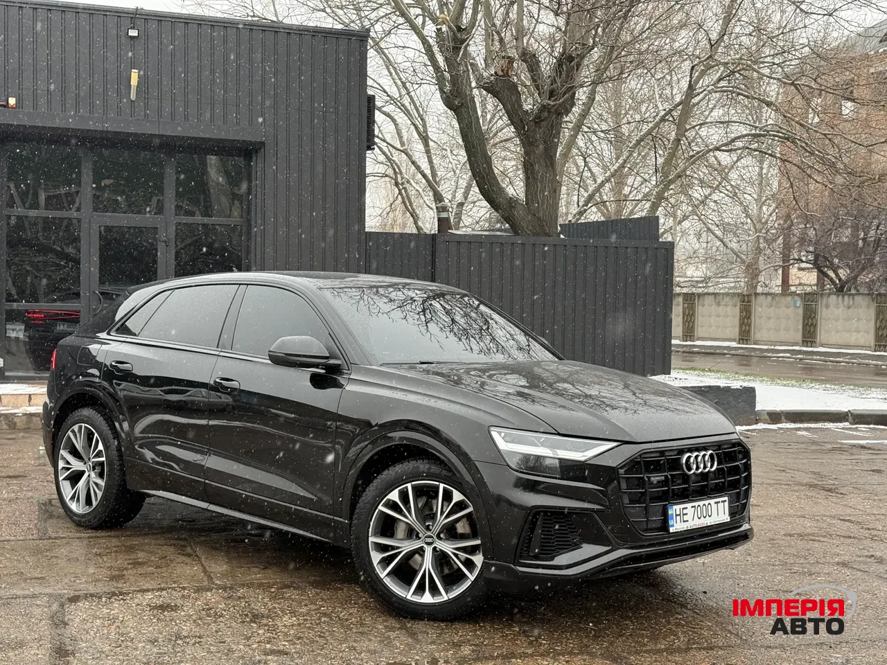 Audi Q8 - фото 11