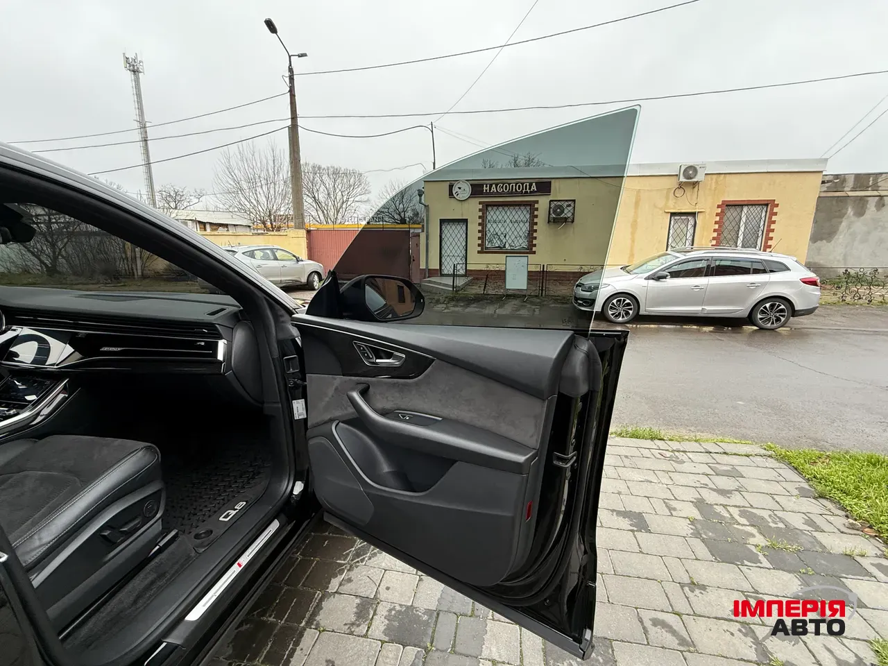 Audi Q8 - фото 57