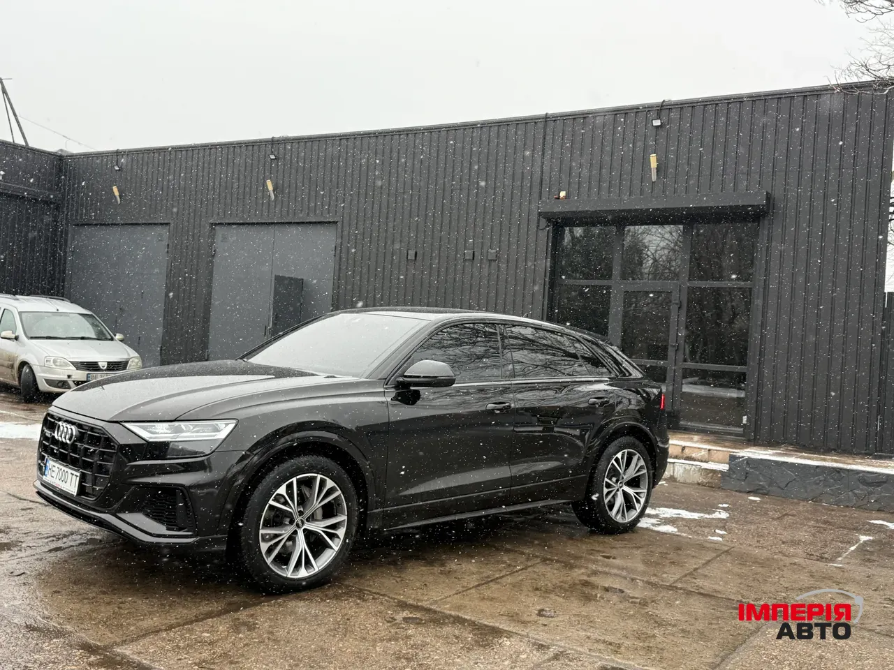 Audi Q8 - фото 38