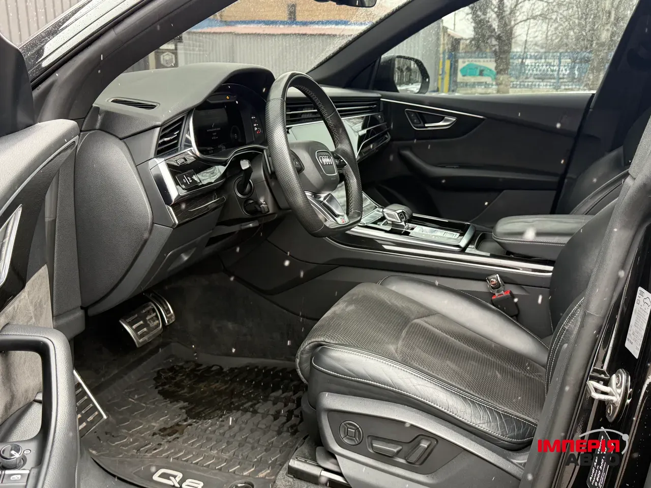 Audi Q8 - фото 20