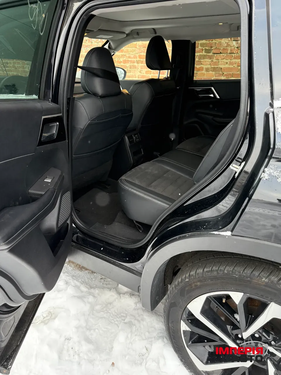 Mitsubishi Outlander - фото 13