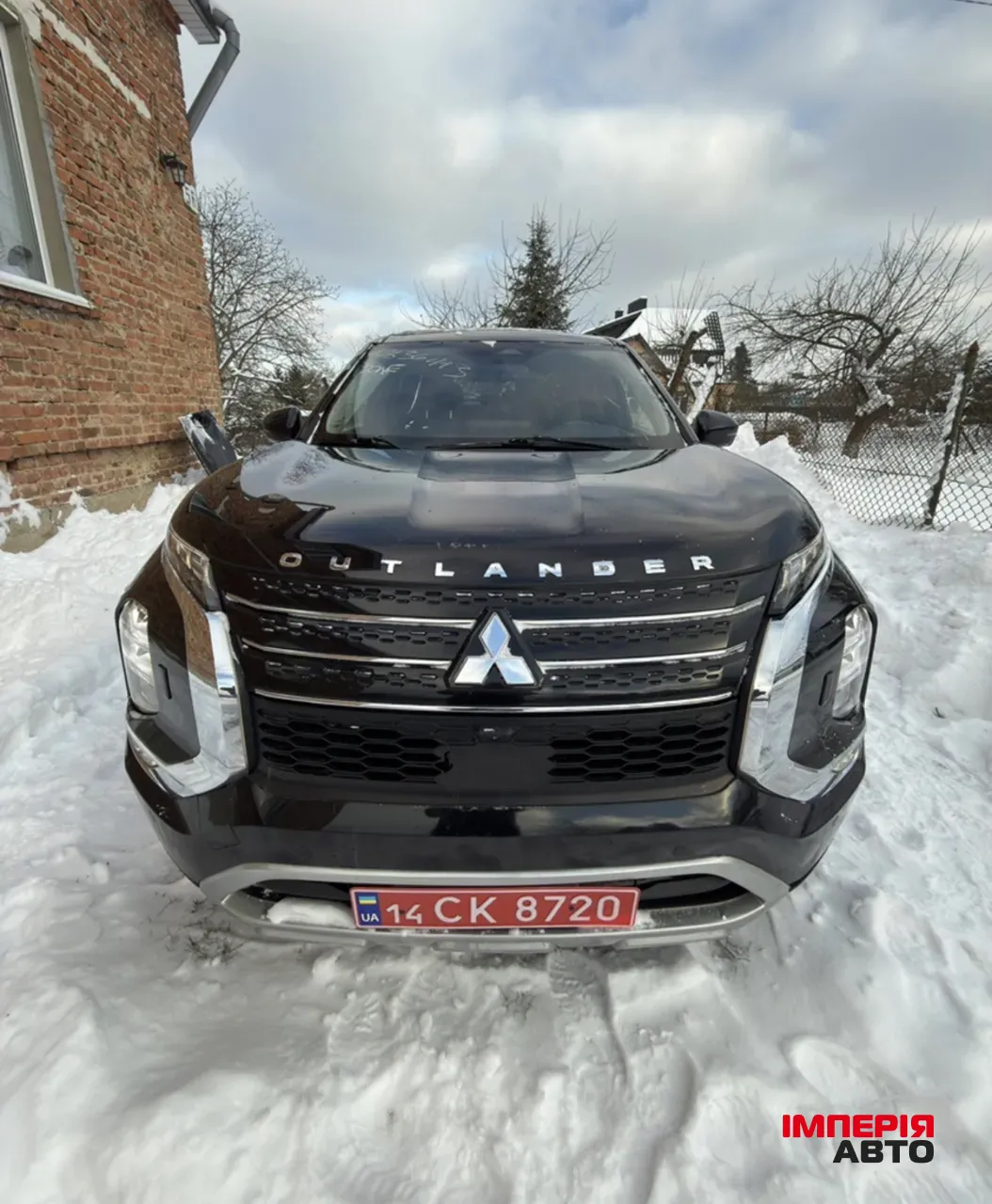 Mitsubishi Outlander - фото 3