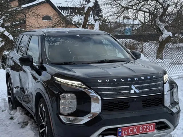 Mitsubishi Outlander - фото 5