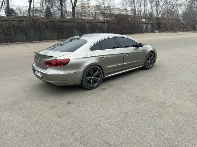 Volkswagen Passat CC - фото 4