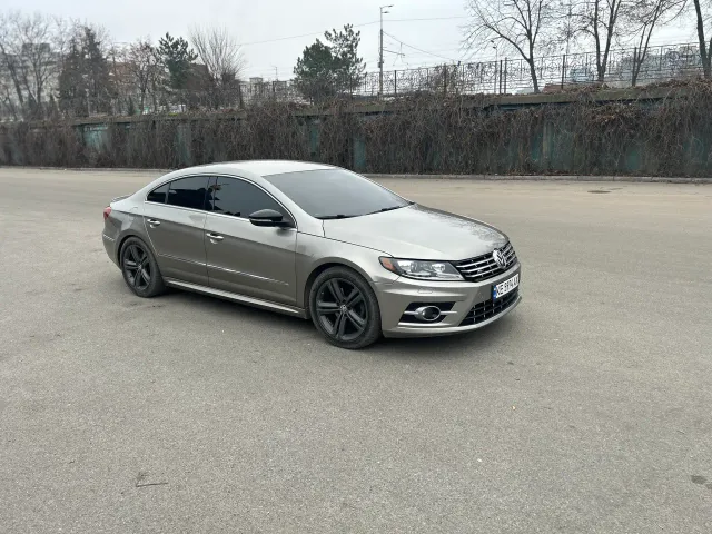 Volkswagen Passat CC - фото 2