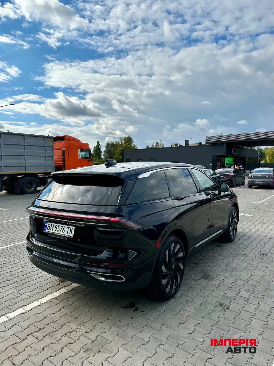 Lincoln Nautilus - фото 11