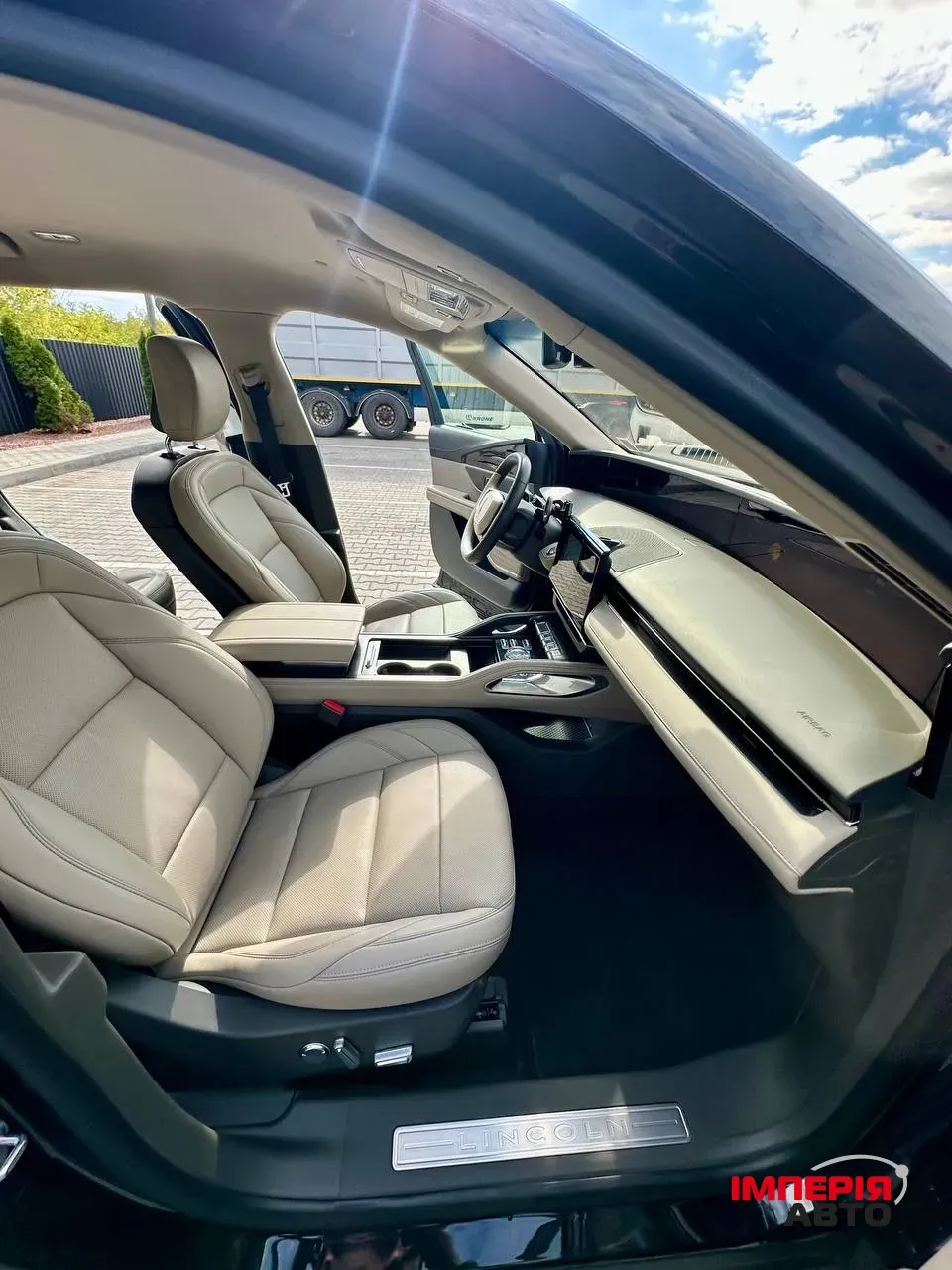Lincoln Nautilus - фото 26