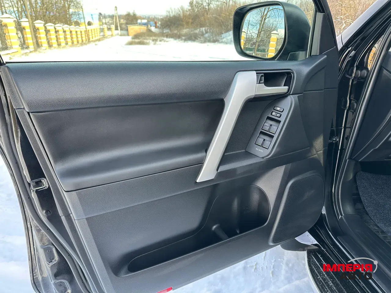 Toyota Land Cruiser Prado - фото 13