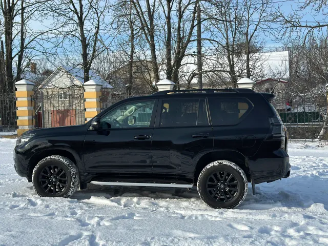 Toyota Land Cruiser Prado - фото 3