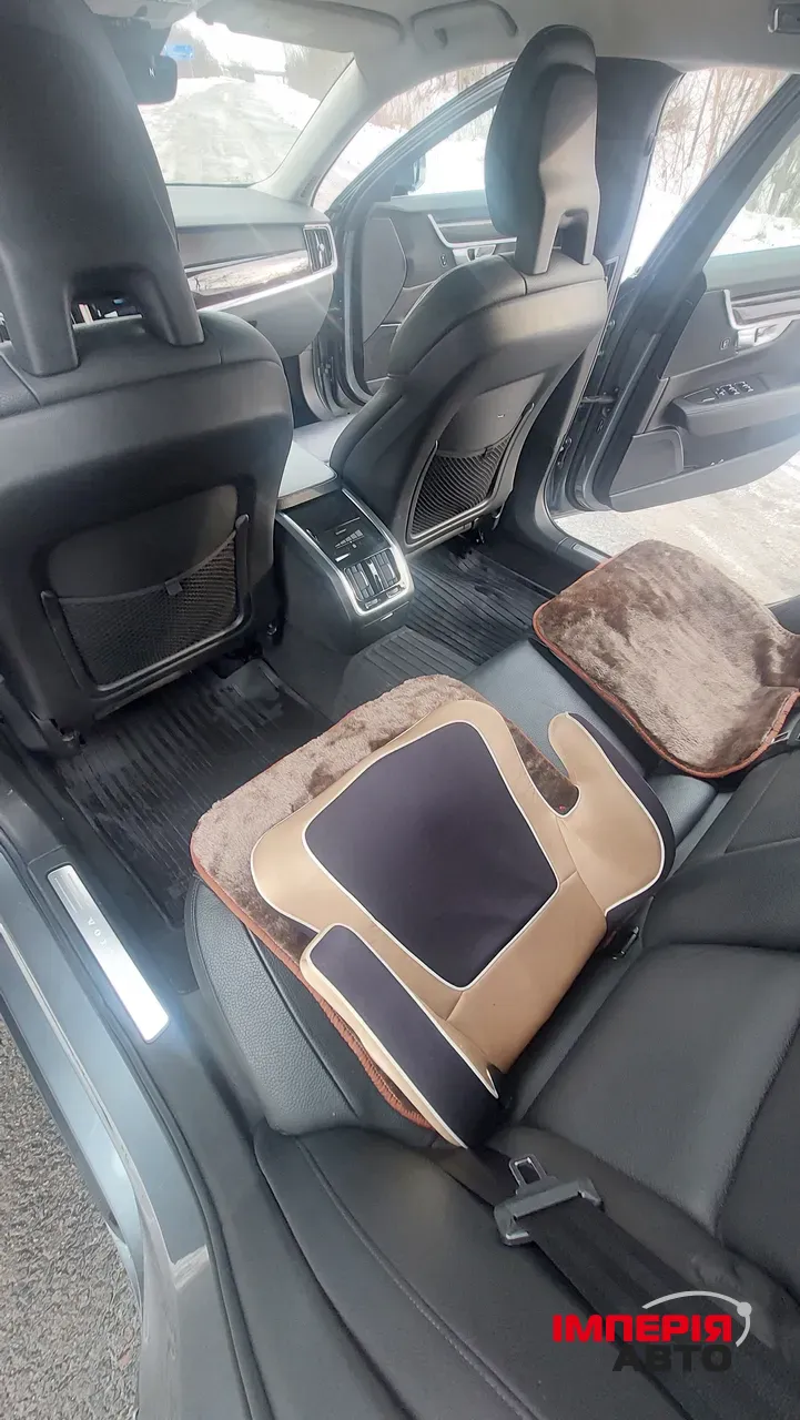Volvo S90 - фото 14