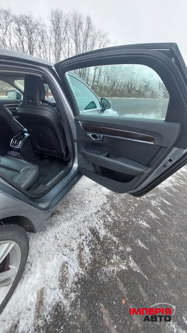 Volvo S90 - фото 19