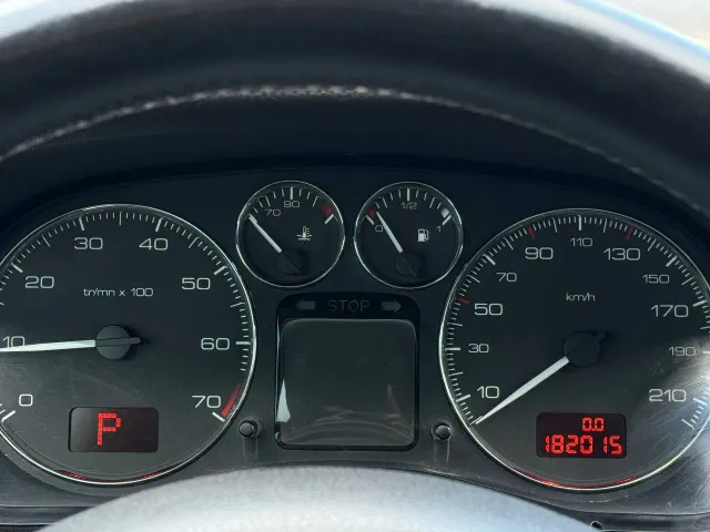 Peugeot 307 - фото 4