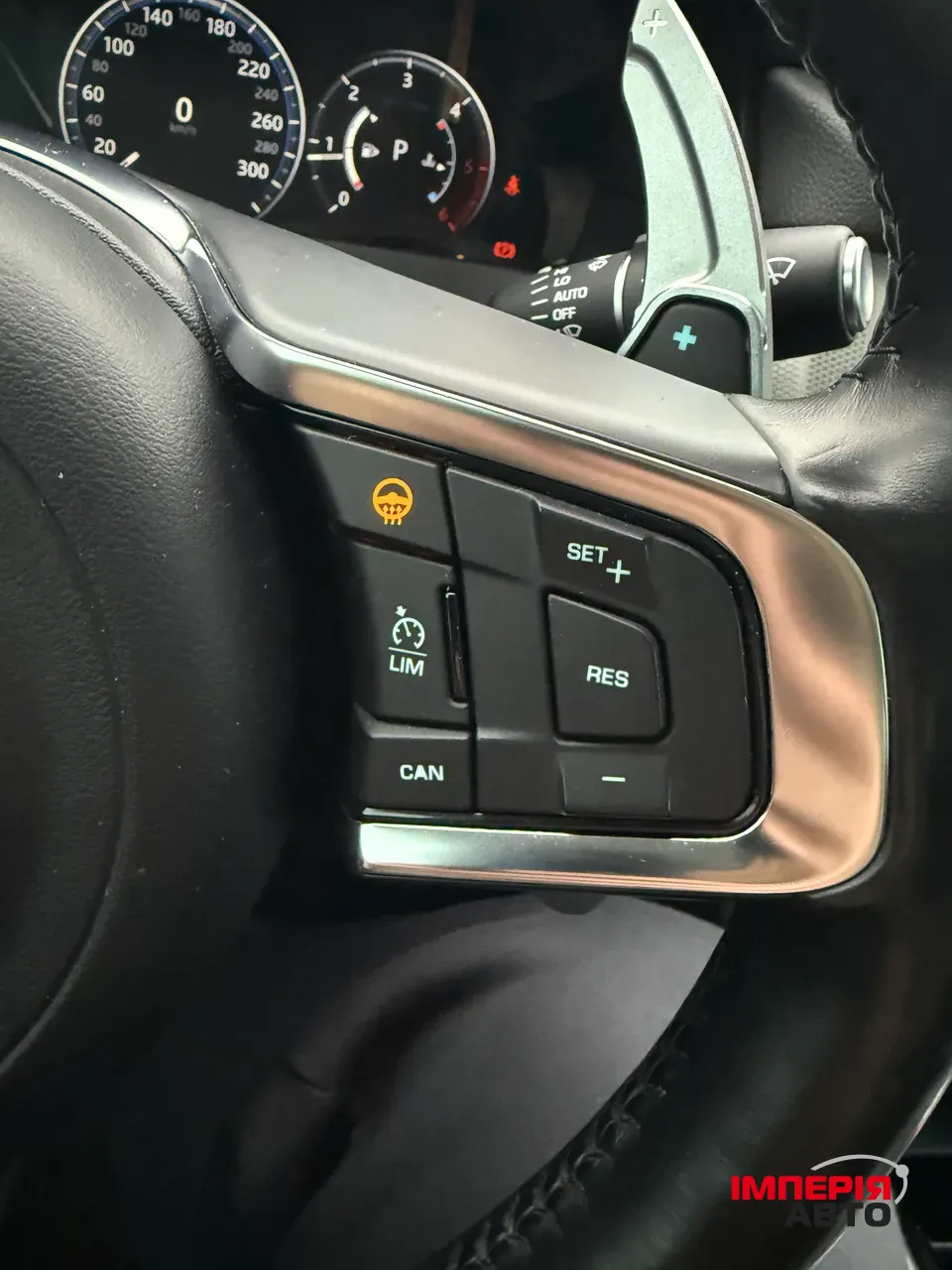 Jaguar XF - фото 18