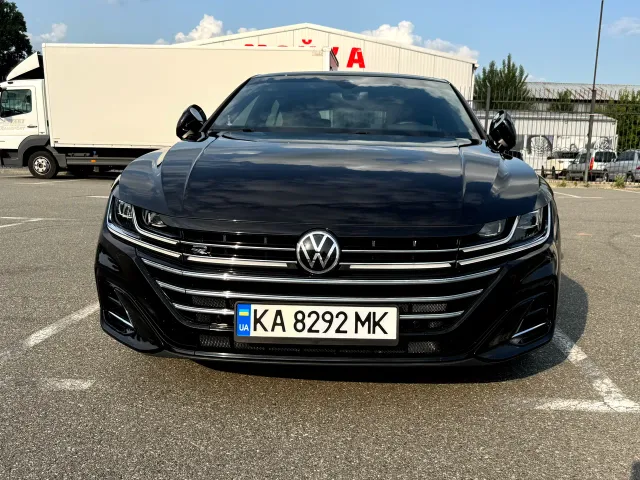 Volkswagen Arteon R - фото 2