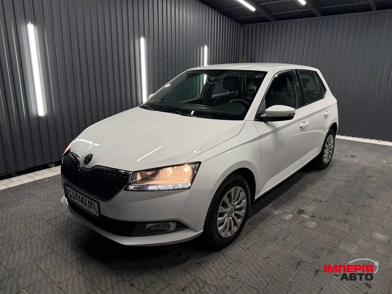 Skoda Fabia - фото 2