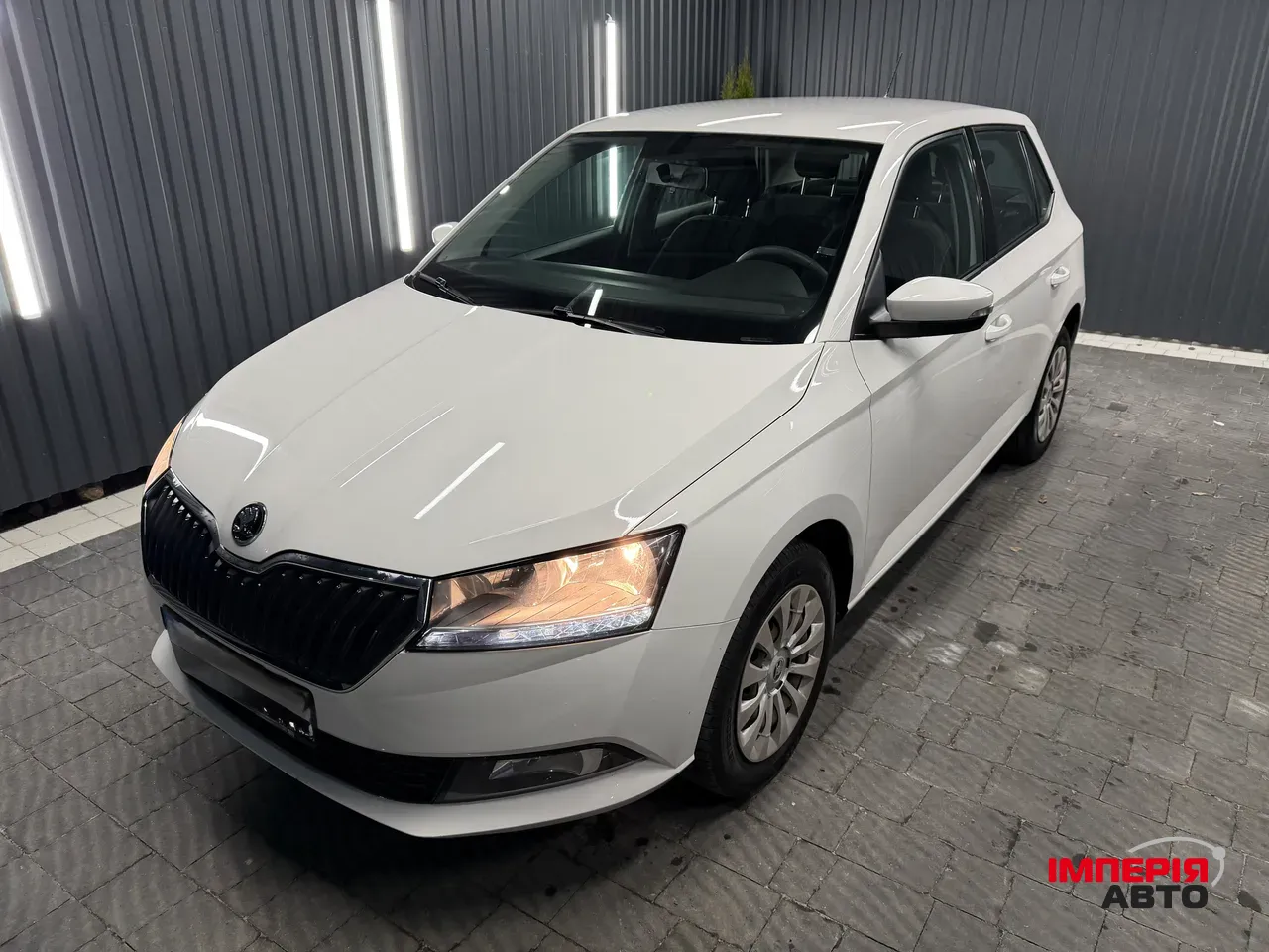 Skoda Fabia - фото 5