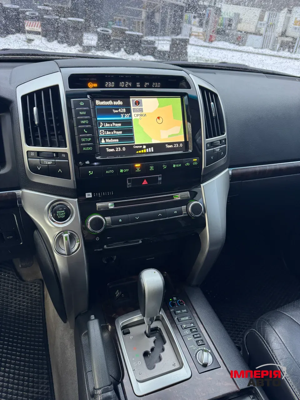 Toyota Land Cruiser - фото 10