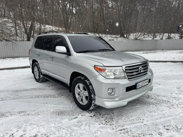 Toyota Land Cruiser - фото 4