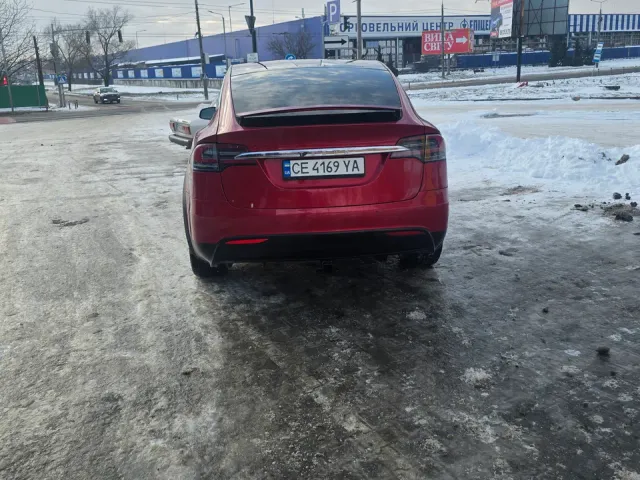 Tesla Model X - фото 5