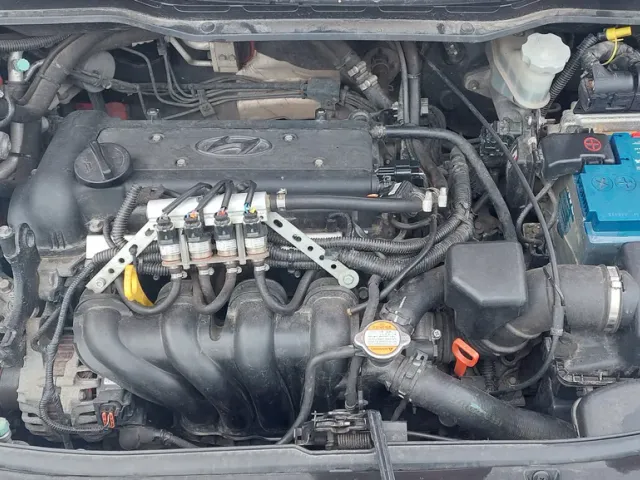 Hyundai i20 - фото 5