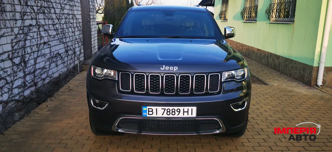 Jeep Grand Cherokee - фото 1