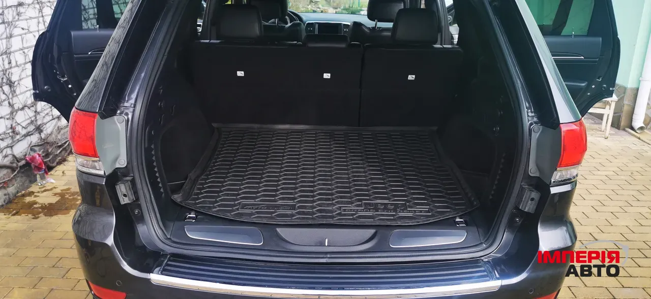 Jeep Grand Cherokee - фото 6