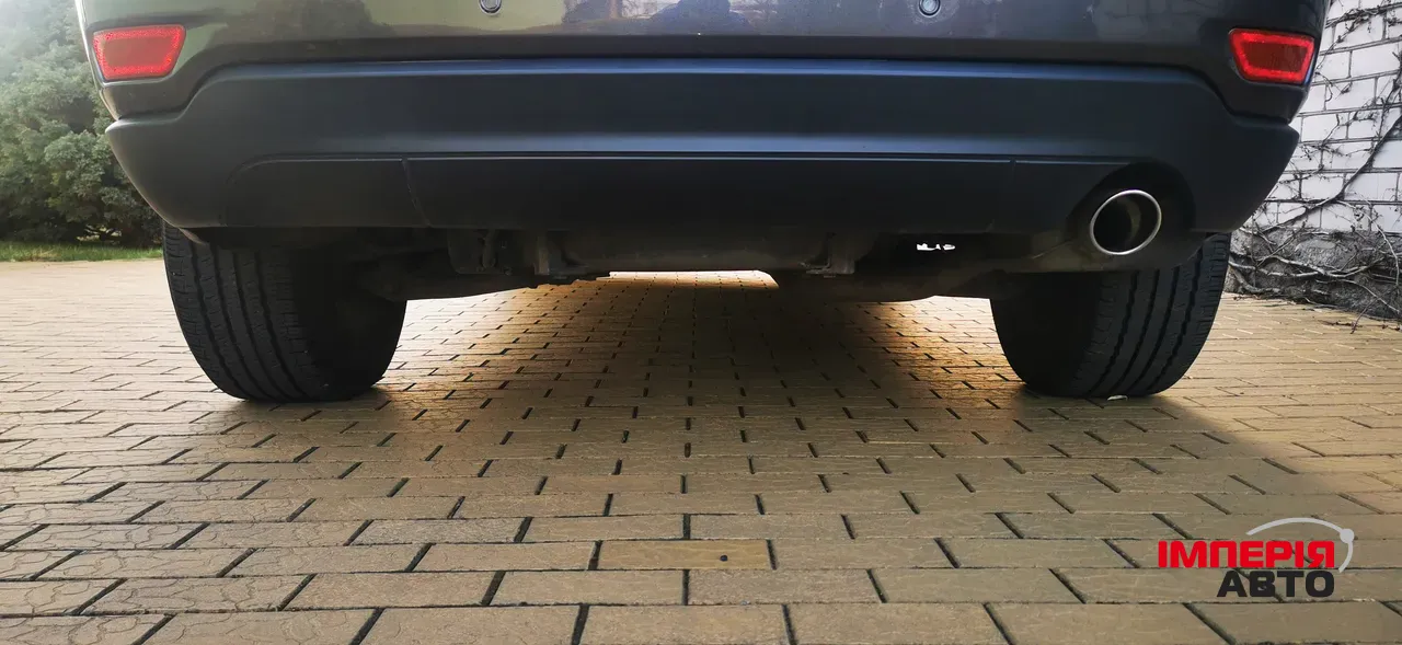 Jeep Grand Cherokee - фото 7