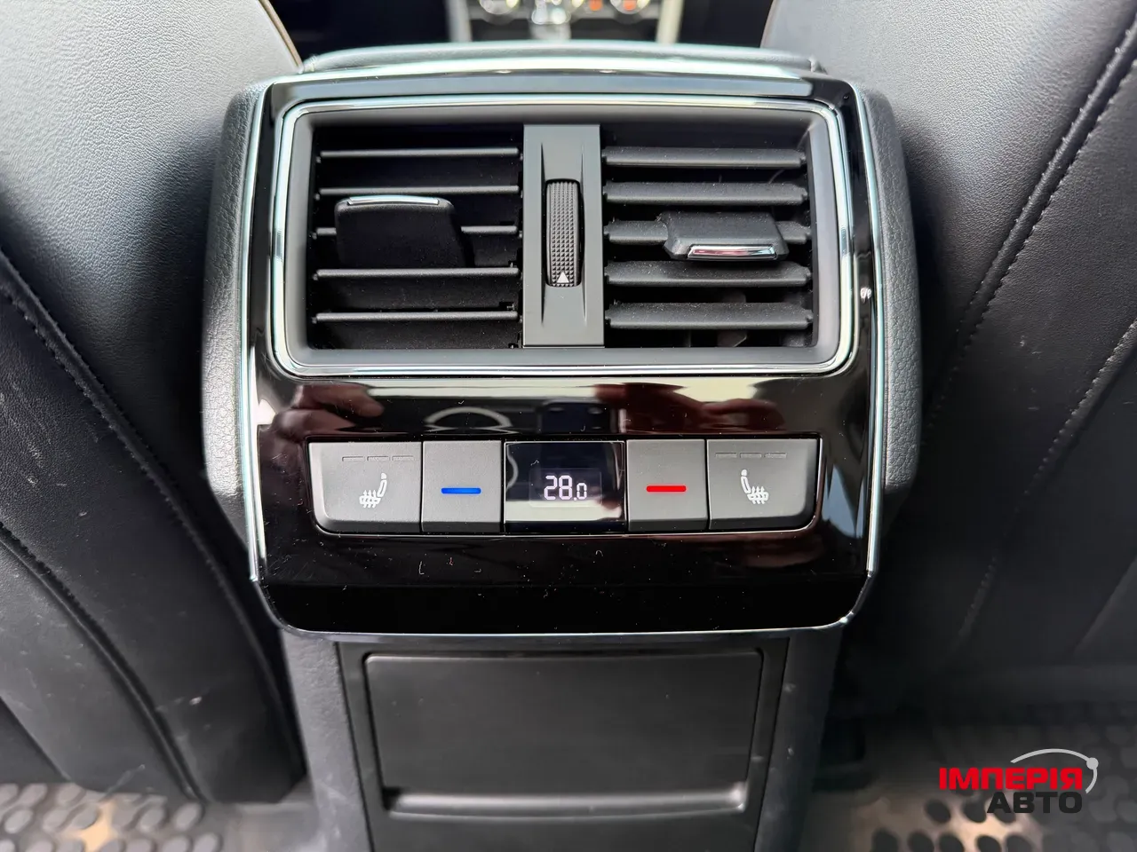 Skoda Superb - фото 21