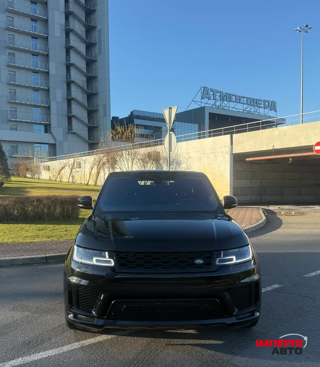 Land Rover Range Rover Sport - фото 1