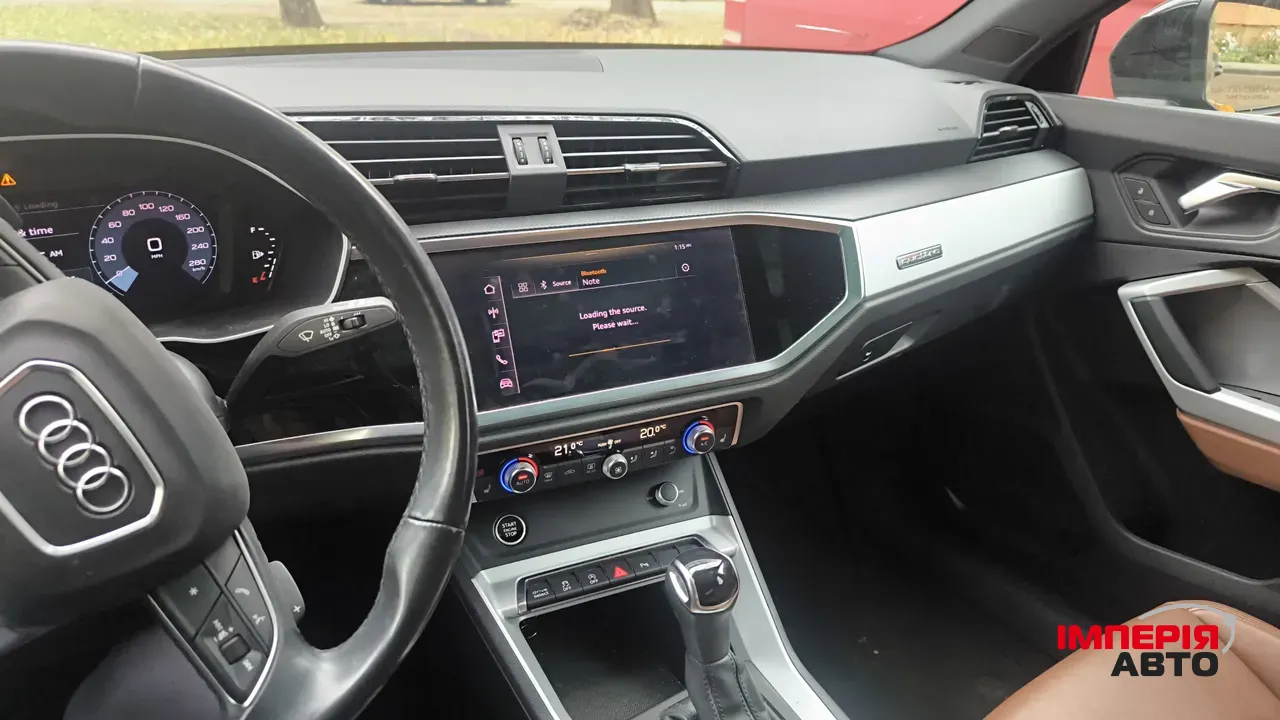 Audi Q3 - фото 7