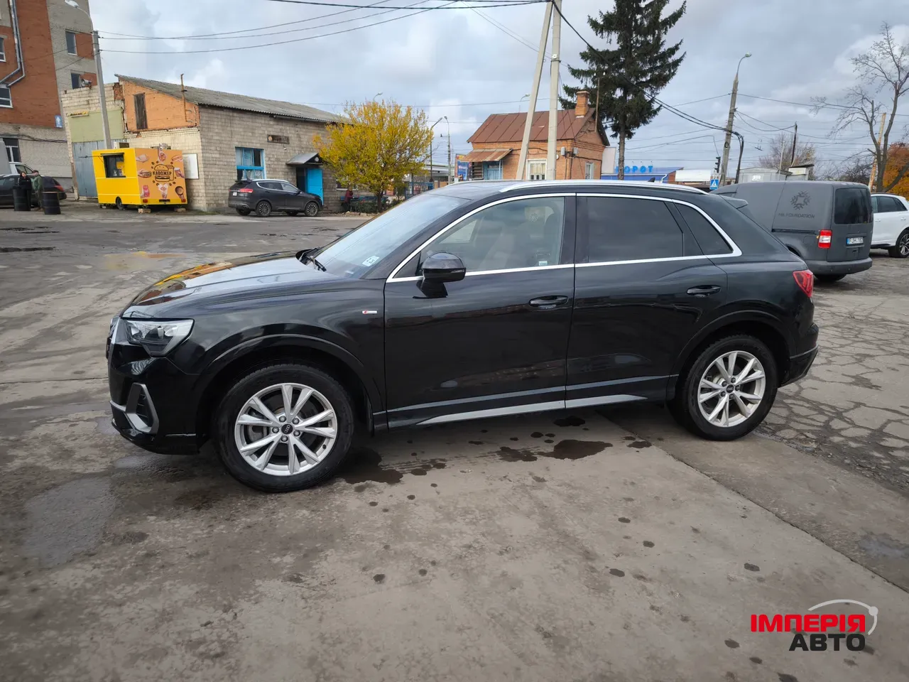 Audi Q3 - фото 2