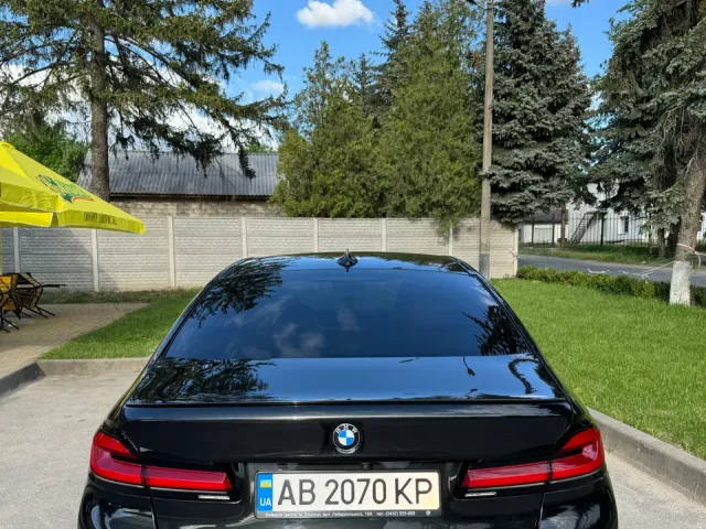 BMW 5 серії - фото 2