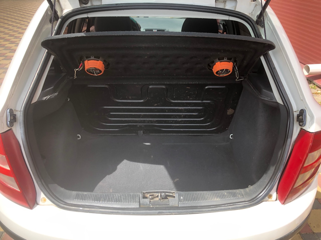 Skoda Fabia - фото 8