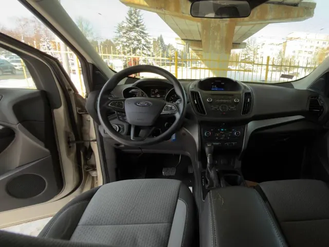 Ford Escape - фото 4