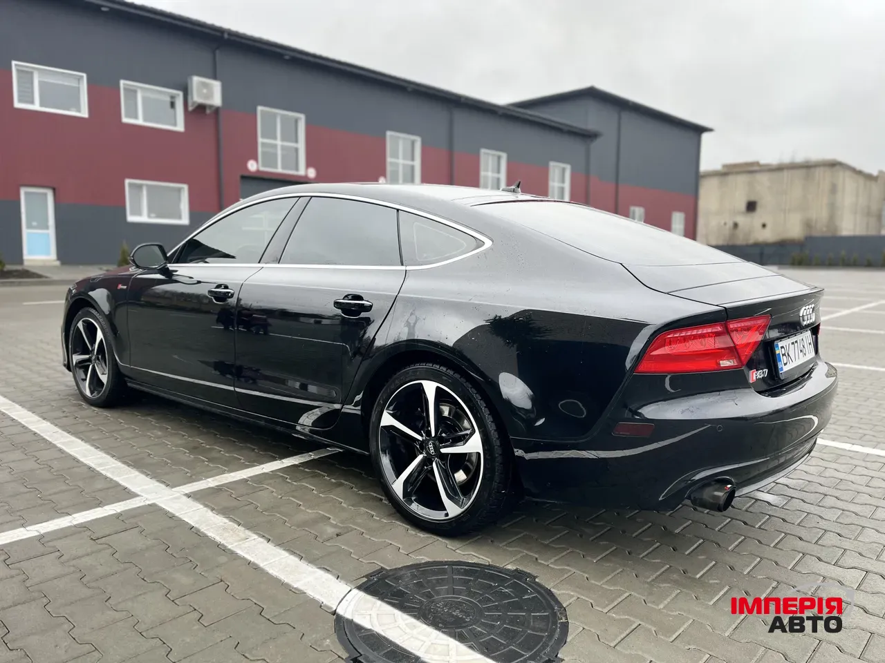 Audi A7 - фото 12