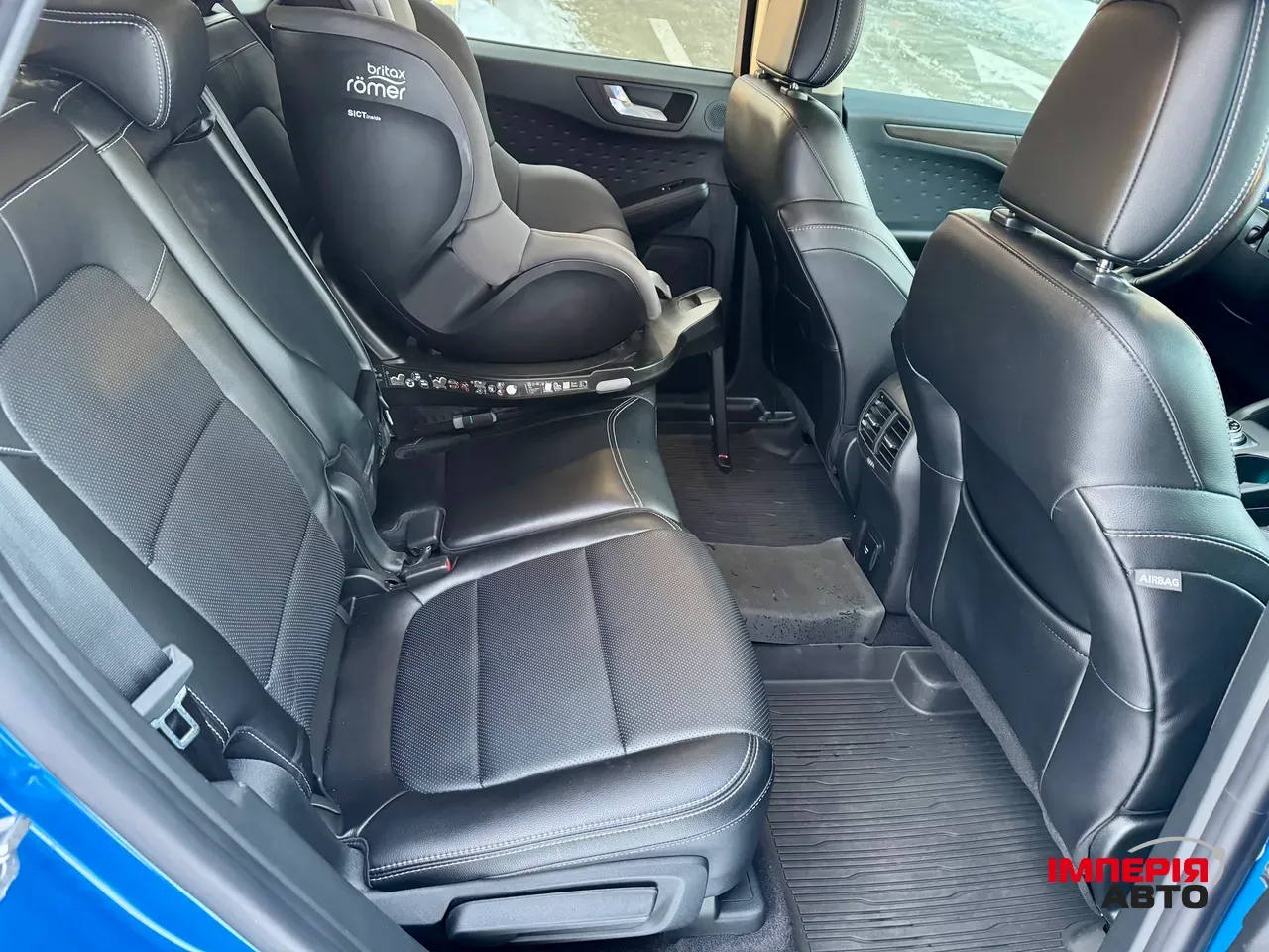 Ford Escape - фото 15