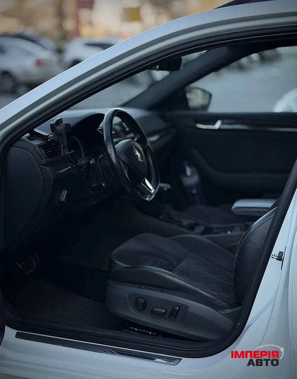 Skoda Superb - фото 17
