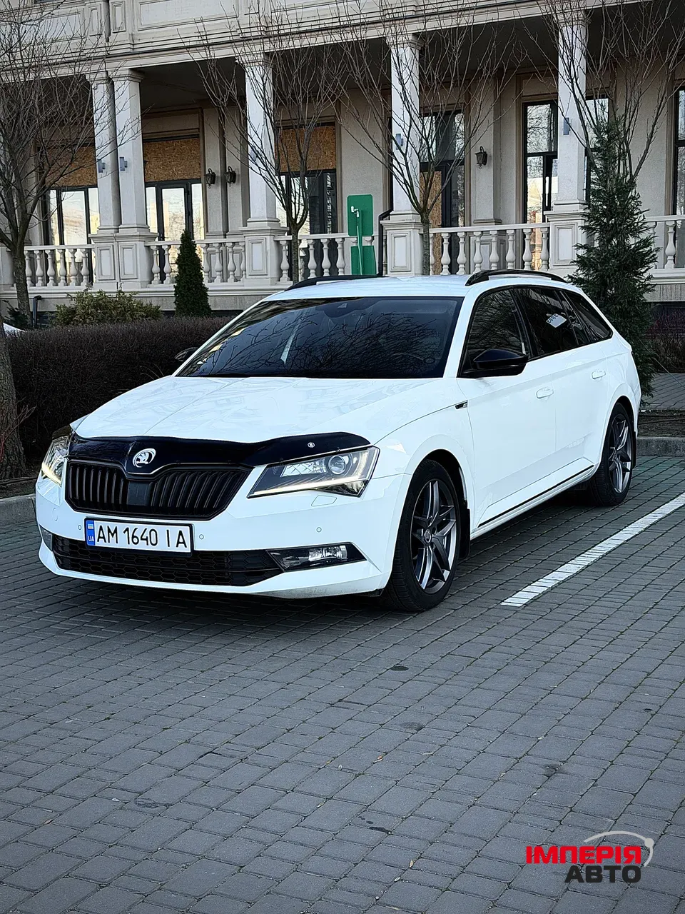 Skoda Superb - фото 1