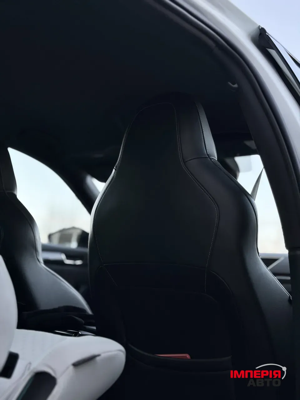 Skoda Superb - фото 12