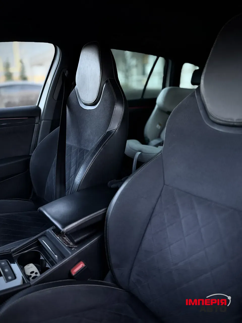 Skoda Superb - фото 15