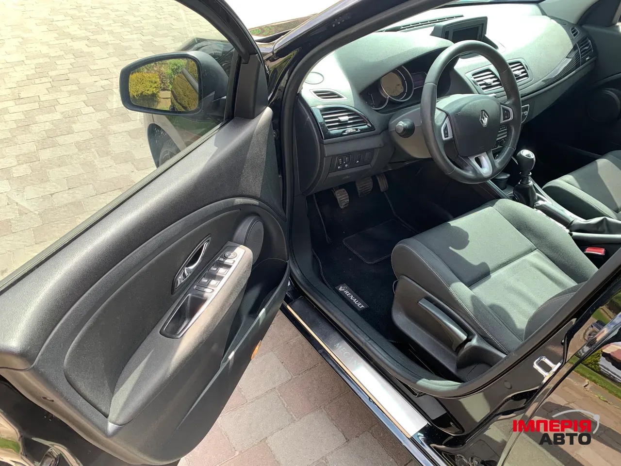 Renault Megane - фото 7