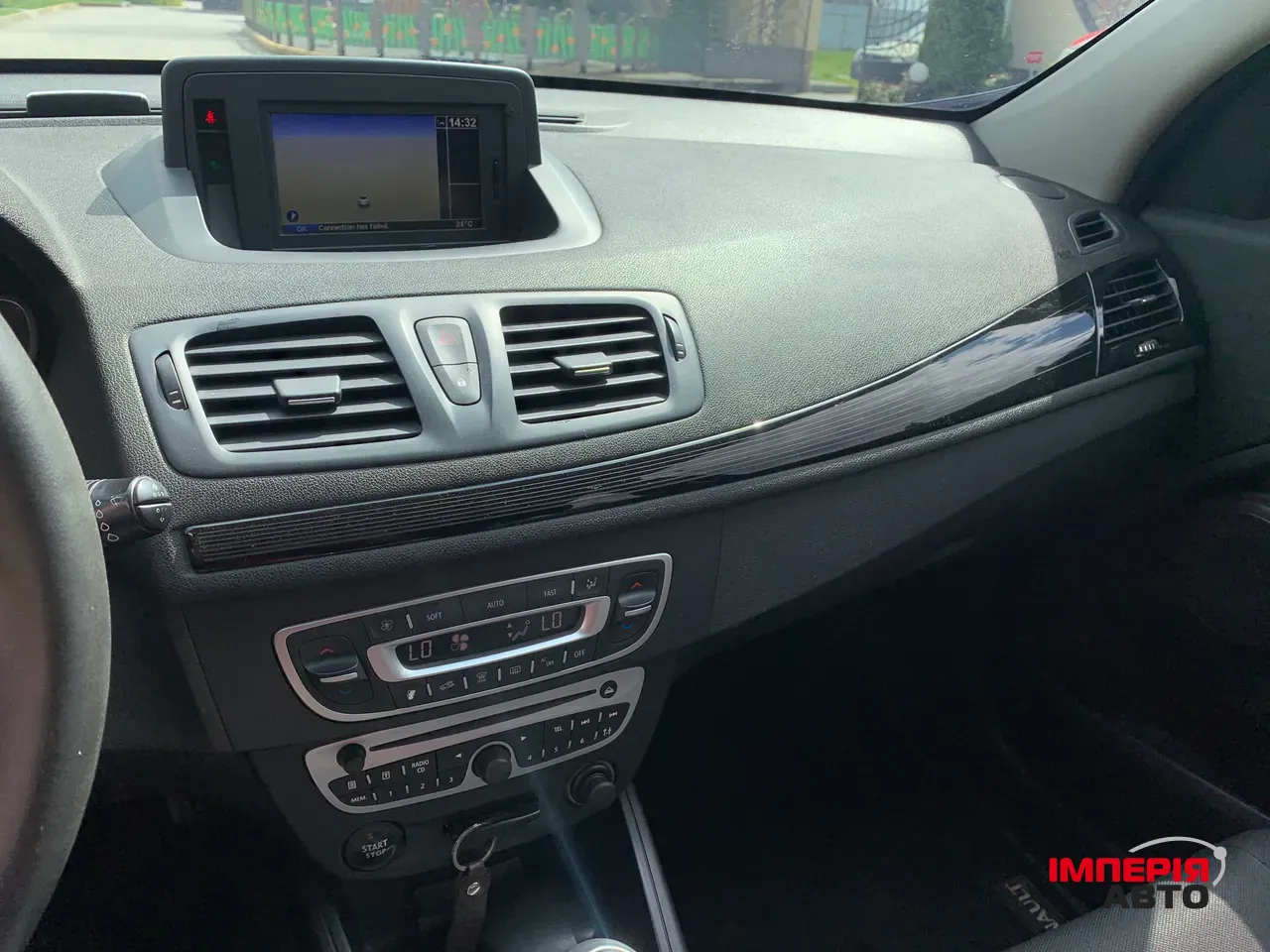 Renault Megane - фото 10