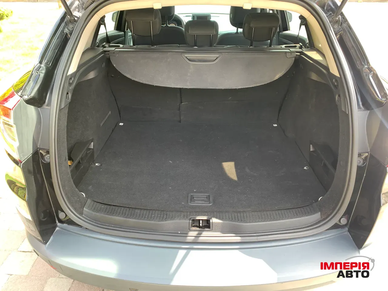 Renault Megane - фото 11