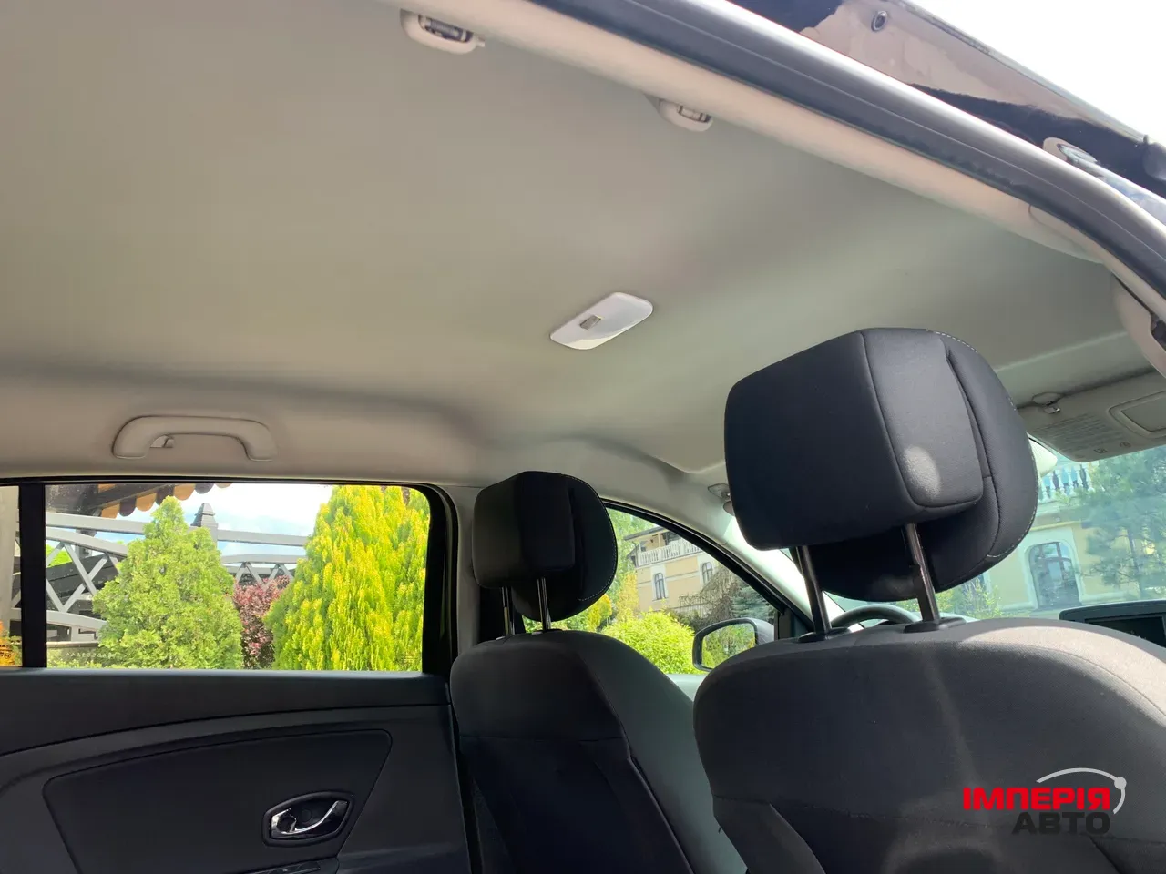 Renault Megane - фото 14