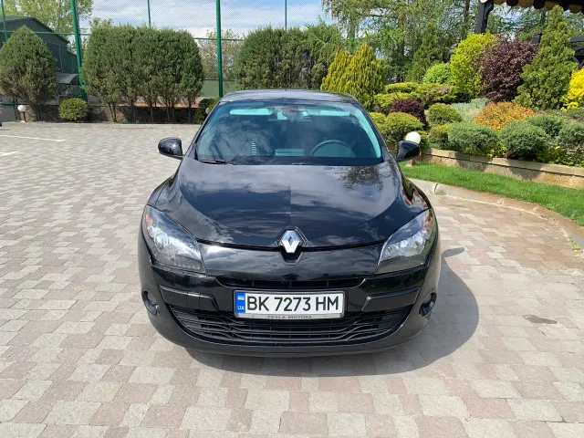 Renault Megane - фото 3